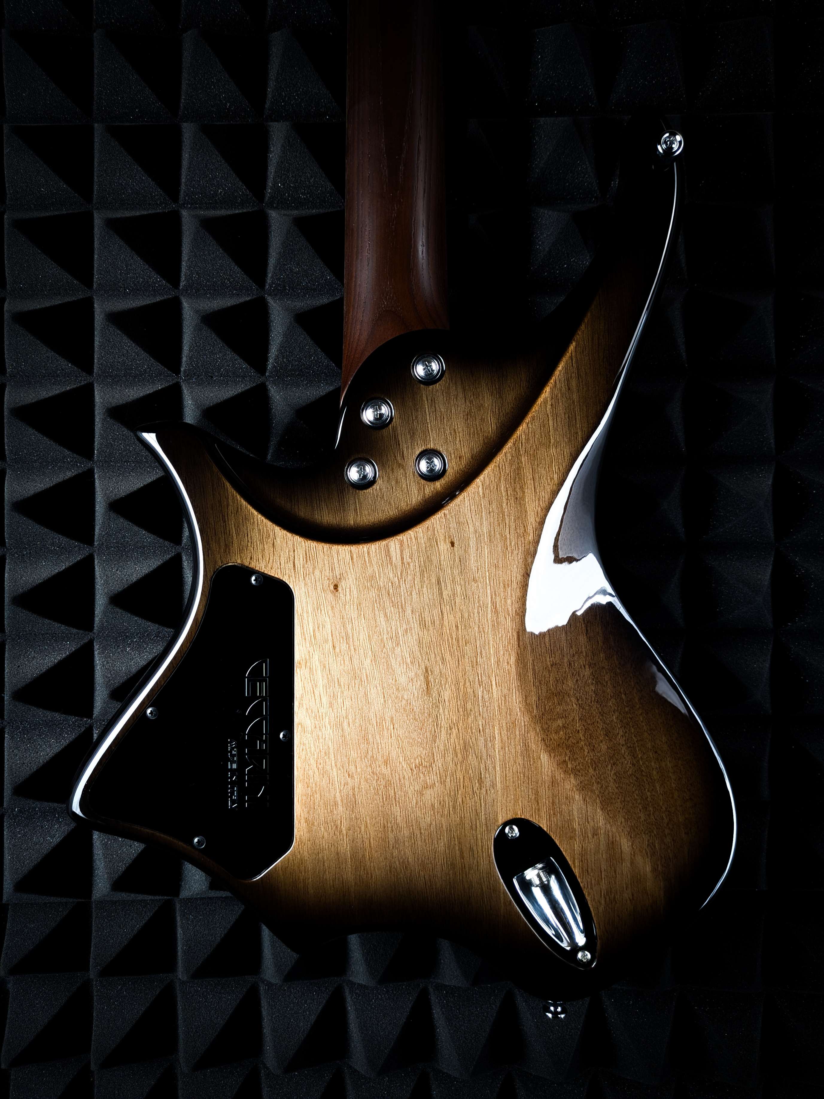 Dullahan 6s Bolt-On Olivewood Dullahan 6s Bolt-On Olivewood