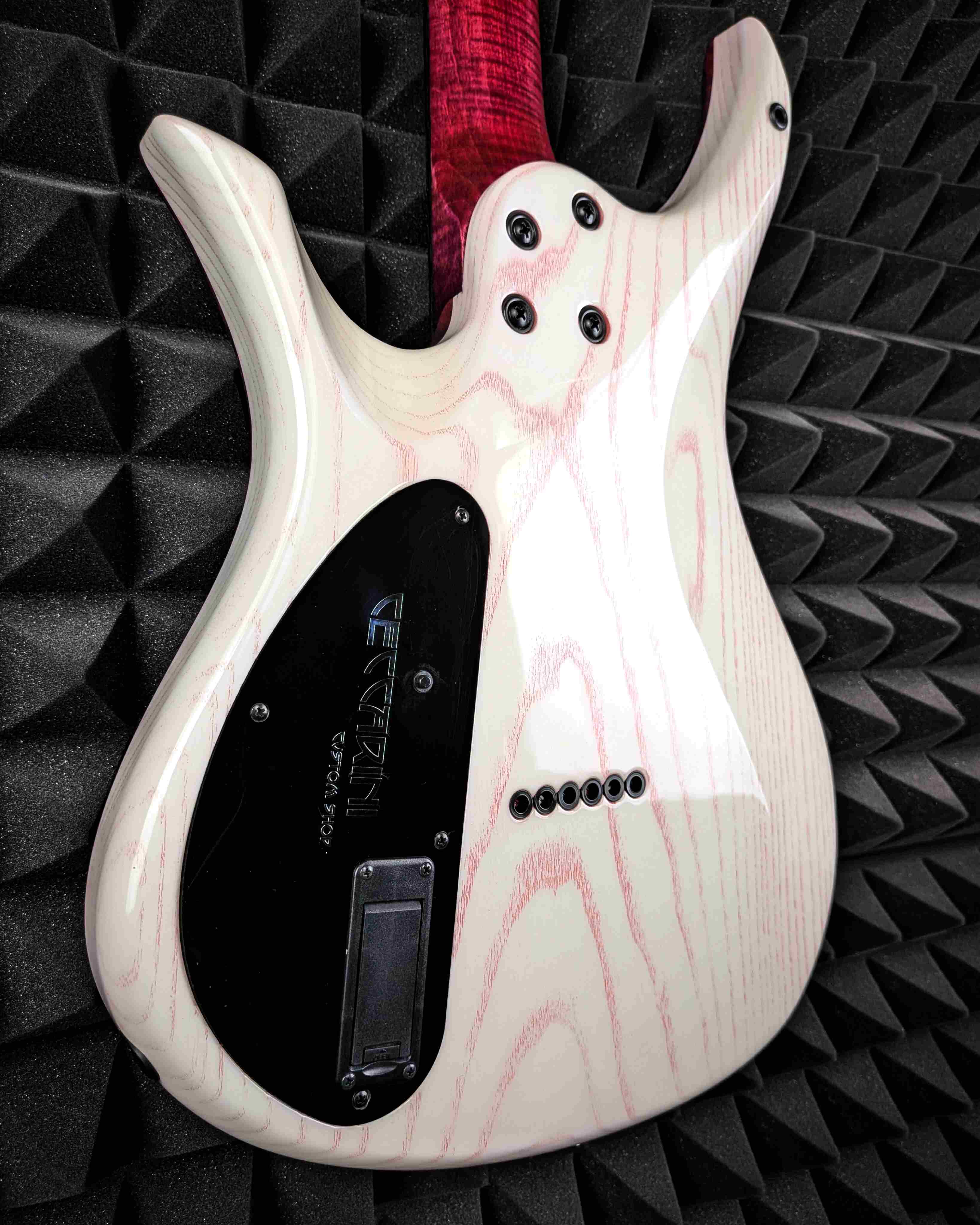 Leviathan 6S NAMM 2026 Leviathan 6S NAMM 2026